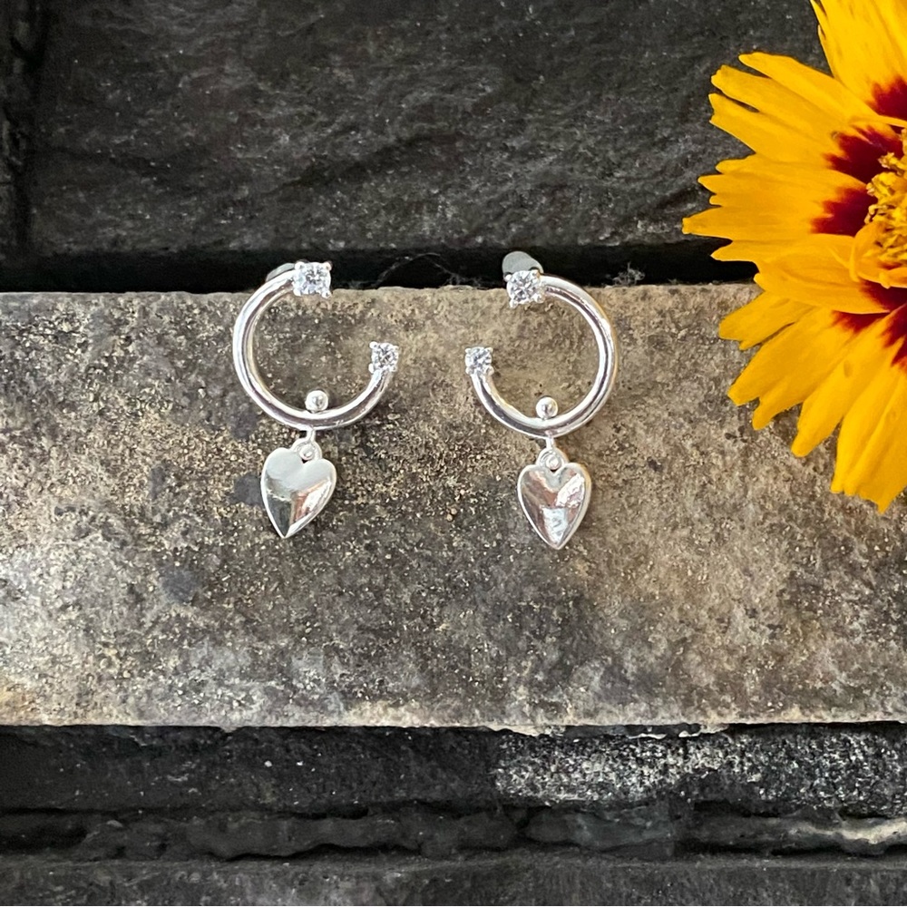 🌼2 x HOST PICK🌼 NWT Lucky Brand Sterling Silver Heart Earrings